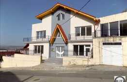 Casa individula, 460 mp utili, teren 811 mp, zona Campusului Universitar Hasdeu!