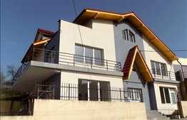 Casa individula, 460 mp utili, teren 811 mp, zona Campusului Universitar Hasdeu!