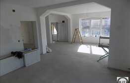 Casa individula, 460 mp utili, teren 811 mp, zona Campusului Universitar Hasdeu!