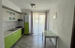 Apartament 2 camere, decomandat, loc de parcare