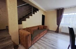Duplex cochet de vânzare în Sânpetru | Curte amenajată | Foisor