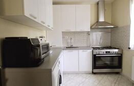 Duplex cochet de vânzare în Sânpetru | Curte amenajată | Foisor