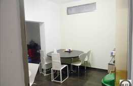 Casa individuala, 400 mp, teren 318 mp, zona linistita de case/vile