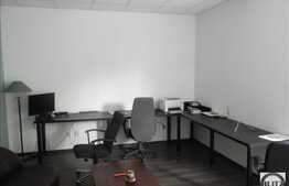 De vanzare doua case in curte comuna, 920 mp utili, teren 818 mp, zona linistita