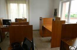 De vanzare doua case in curte comuna, 920 mp utili, teren 818 mp, zona linistita