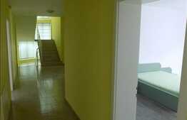 Casa de vanzare 300 mp utili, teren 700 mp, imobil nou, zona exclusiv de case!