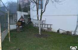 De vanzare 2 case individuale in curte comuna, 500 mp teren, 185 mp utili!