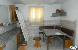 Casa ultracentrala, la 3 minute de Piata Unirii, Demisol + Parter, 366 mp