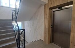 Apartament cu 2 camere, 42 mp, etaj 2, decomandat - zona Tractorul