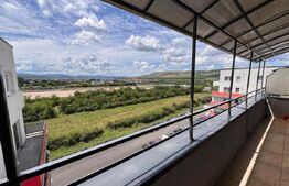 Apartament de inchiriat, 3 camere, 70 mp, parcare subterana -  zona VIVO