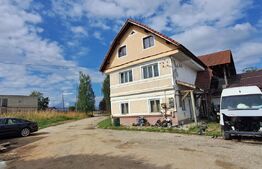 Făgăraș: Clădire cu Potențial de Reconversie, 2 Niveluri + Mansardă