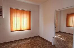 Făgăraș: Clădire cu Potențial de Reconversie, 2 Niveluri + Mansardă