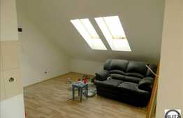 60 mp, 2 camere decomandate, zona Baumax Marasti, la mansarda