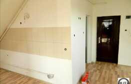 60 mp, 2 camere decomandate, zona Baumax Marasti, la mansarda