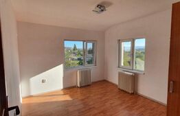 Casă 270 mp cu 3 intrări separate, Teren 500 mp, zona Oasului