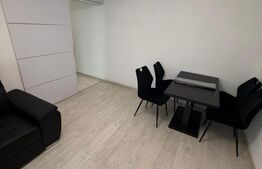 Apartament 3 camere, 2 bai, decomandat, etaj intermediar