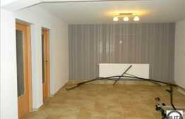 90 mp spatiu pretabil birouri si activitate semicomerciala!