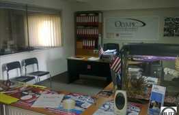 Spatiu de birou la strada principala, 59 mp