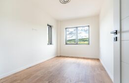 Duplex FINISAT, arhitectura moderna, 400mp teren, comision 0