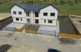 Duplex FINISAT, arhitectura moderna, 400mp teren, comision 0