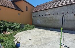 Spațiu Comercia, vad bun, curte 100 mp, zona Centrală, Făgăraș