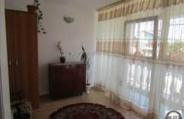 Etaj in casa pentru birouri, 75 mp!