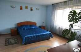 Etaj in casa pentru birouri, 75 mp!