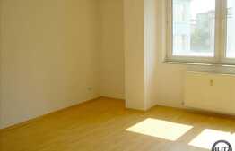 Apartament 3 camere, 80 mp utili, cu garaj si boxa, acces la 2 strazi