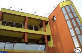 560 mp superfinisat in Marasti