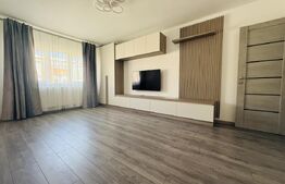 Apartament 2 camere de vânzare, 52 mp, Tractorul, Brașov