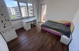 Apartament 3 camere, 62 mp utili, 2 balcoane,parcare subterană, zona Terra