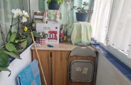 Apartament cu 2 camere, 50 mp, pivnita -loc parcare -zona  Astra 