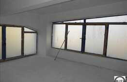 Pret excelent la suprafata generoasa. 350 mp utili!