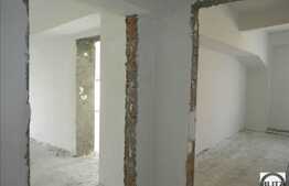 Pret excelent la suprafata generoasa. 350 mp utili!