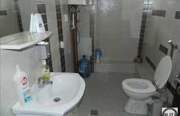 Inchiriere spatiu pentru birou, 110 mp, nemobilat, zona Platinia Mall