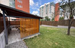 Clădire de Birouri Modernă – 500 mp, Superfinisată, Teren 600 mp și Parcări Priv