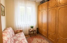 Apartament 3 camere, loc de parcare, etaj intermediar, Astra, Brașov