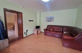 Casa cu teren 935 m , doua corpuri de case, Sacele -zona buna