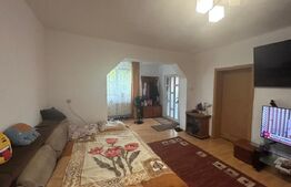 Casă spațioasă 2 camere, parcare, curte interioară, zona Someșeni