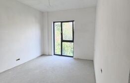 Apartament cu 3 camere, 77.79 mp, zona Centrala 