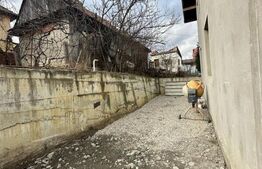 Casa 5 camere pentru muncitori 186 mp, 400 teren, parcare,  Valea Chintaului