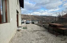 Casa 5 camere pentru muncitori 186 mp, 400 teren, parcare,  Valea Chintaului