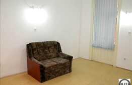 Spatiu de birou, 44 mp utili, zona Camera de Comert