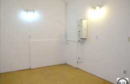 Spatiu de birou, 44 mp utili, zona Camera de Comert