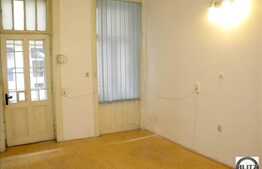 Spatiu de birou, 44 mp utili, zona Camera de Comert