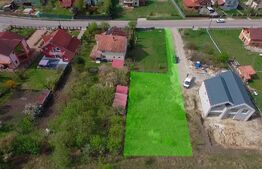 Teren cu autorizatie de constructie la intrare in Chinteni, Comision 0