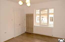 1 camera de inchiriat 30 mp utili, ideal birou