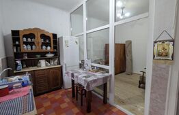 Casa de vanzare, 41 mp, teren 270 mp, zona Iris - Clujana