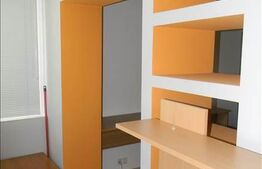 Apartament, 3 camere, 70 mp, zona strazii Plopilor!