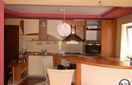 Apartament, 3 camere, 70 mp, zona strazii Plopilor!